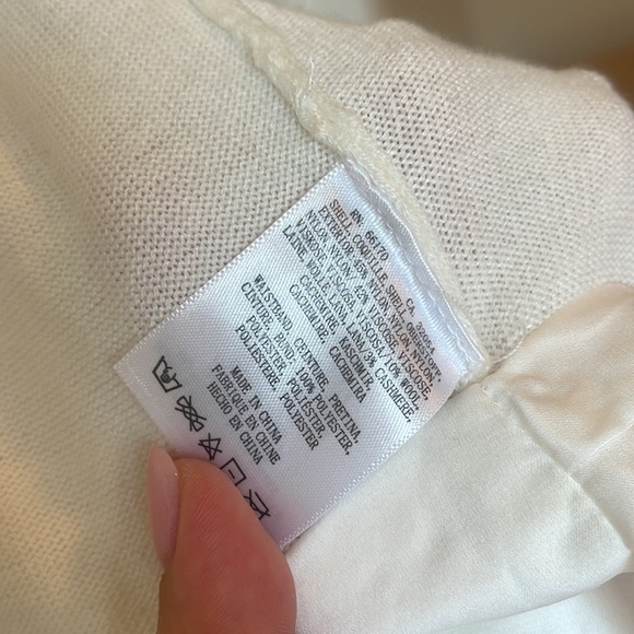Jenny Yoo sweater with back tie in beautiful condition- only worn for 1 hour - Picture 6 of 7